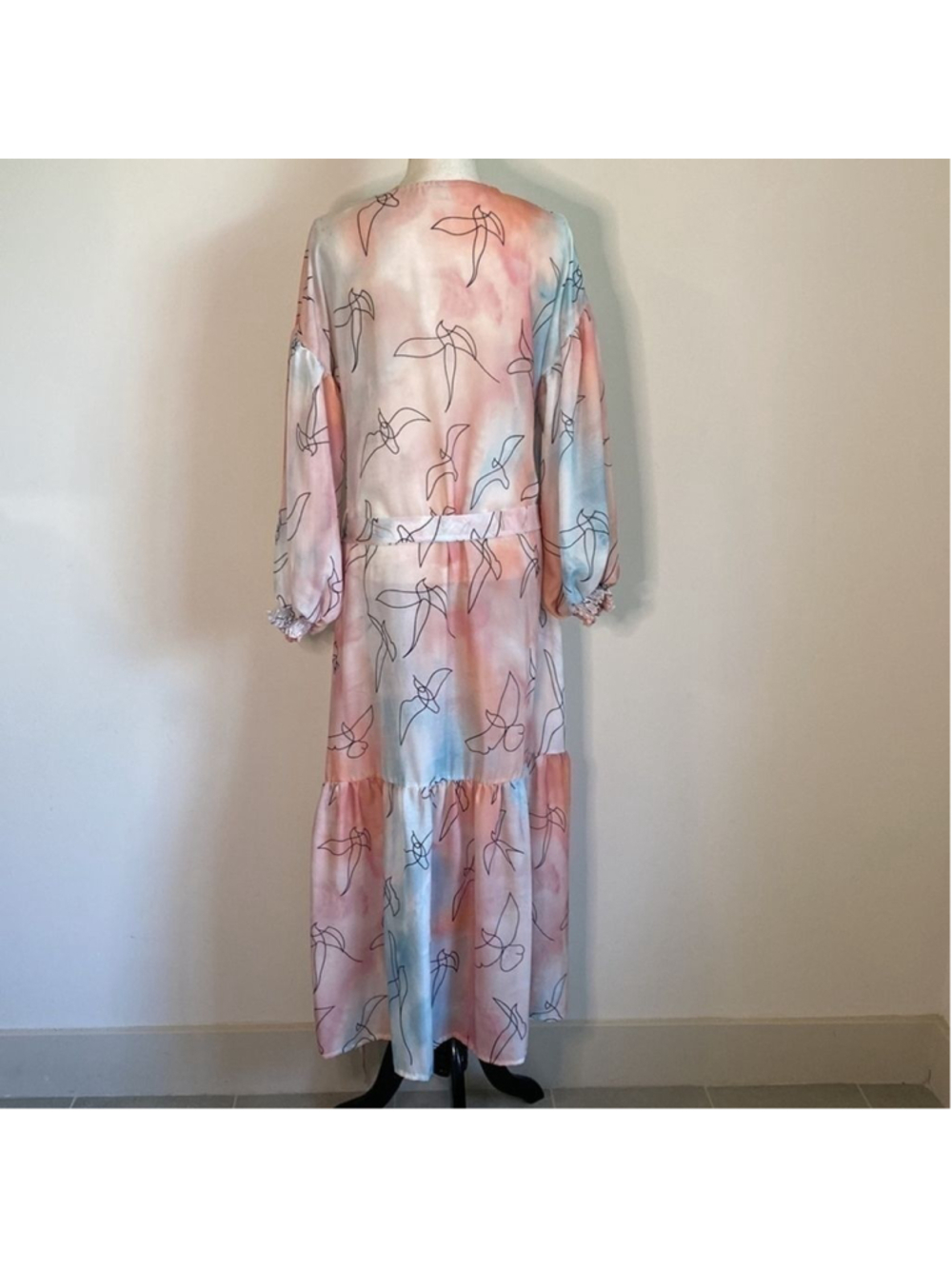 SWIM COVERUP - Picture 6 of 6